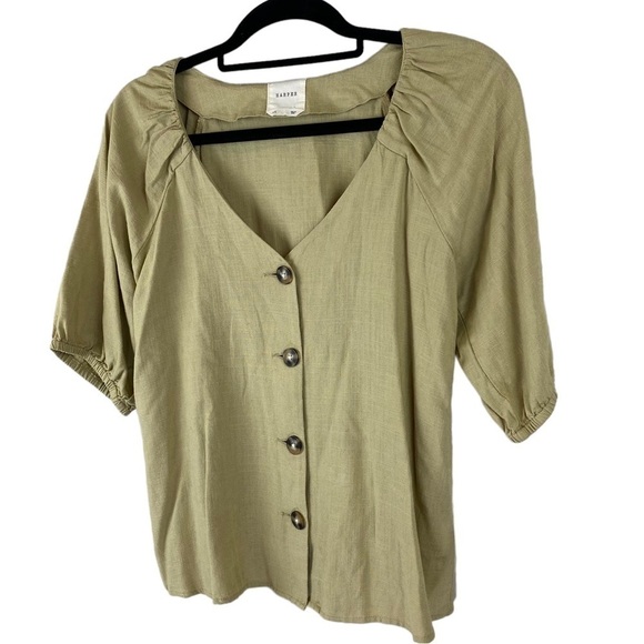 HARPER Francesca’s Ava Button Front V-Neck top - Picture 4 of 8